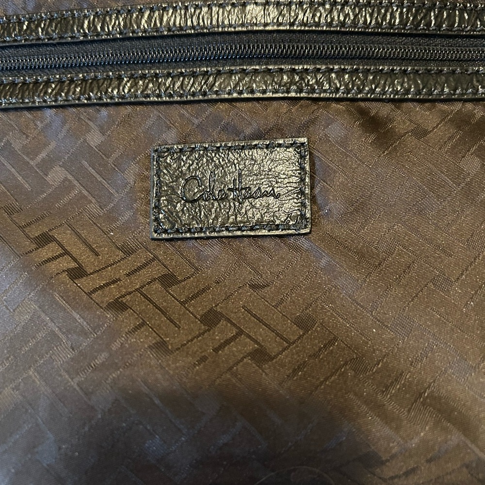 Elegant Black Cole Hann Clutch with Tassel - Picture 2 of 8